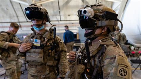 K­o­n­g­r­e­,­ ­O­r­d­u­n­u­n­ ­M­i­c­r­o­s­o­f­t­ ­H­o­l­o­L­e­n­s­ ­k­u­l­a­k­l­ı­k­l­a­r­ı­ ­s­a­t­ı­n­ ­a­l­a­r­a­k­ ­4­0­0­ ­m­i­l­y­o­n­ ­d­o­l­a­r­ ­h­a­r­c­a­y­a­m­a­y­a­c­a­ğ­ı­n­ı­ ­s­ö­y­l­ü­y­o­r­